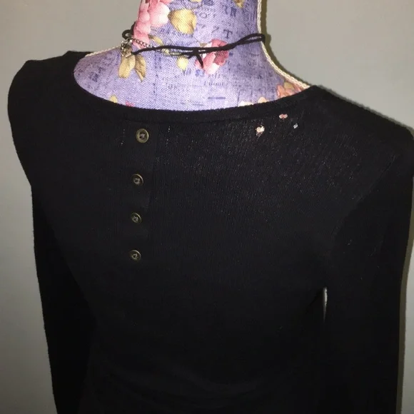 Motherhood Maternity Long Sleeve Black Sweater Top Buttoned Back Small - Picture 8 of 8